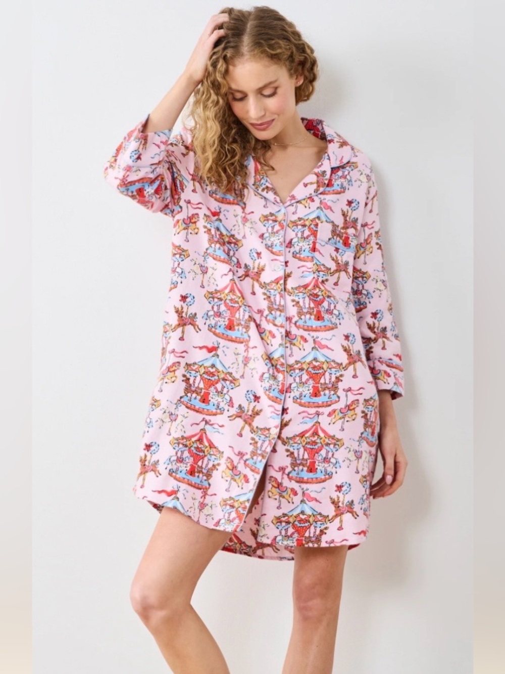Printfresh x Kathy Hilton Christmas Carousel Flannel Sleep Shirt Pink Garland S - Picture 4 of 5